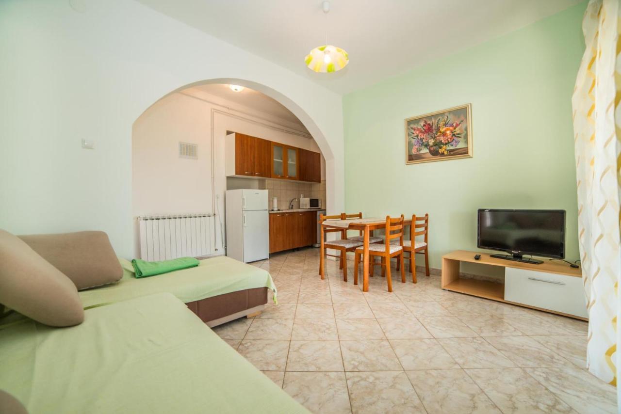 פאז'אנה Apartments Durda מראה חיצוני תמונה