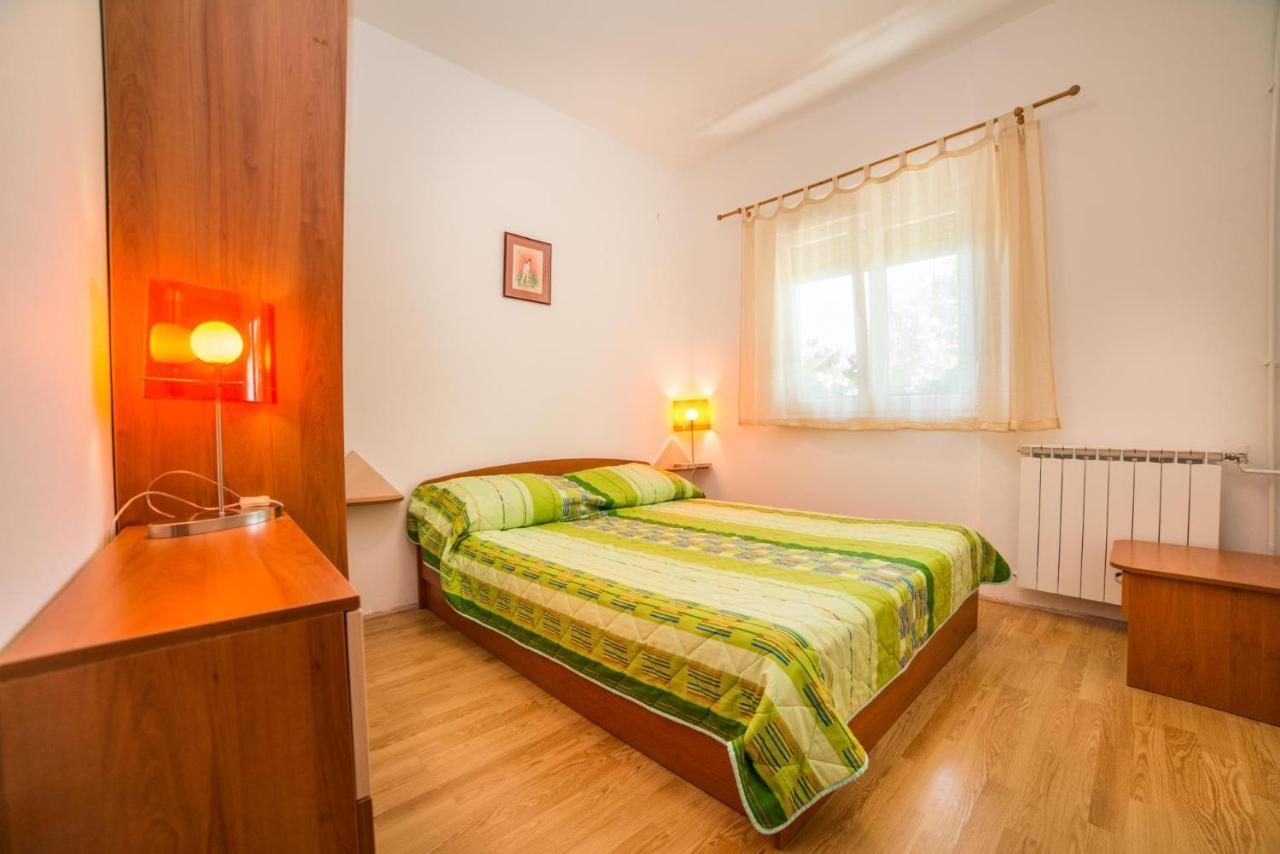 פאז'אנה Apartments Durda מראה חיצוני תמונה